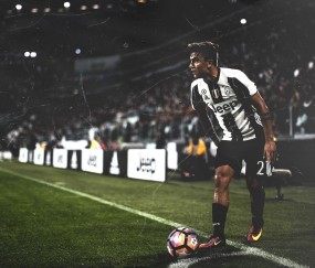 开云足球直播-从赛道到绿茵场，勒沃库森如何踏平乌拉圭，成为F1年度争冠的另类焦点