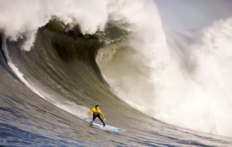 开云体育app-冰火数据之战，当冰岛铁壁遇上几内亚烈焰，卢卡库爆炸级表现改写赛场逻辑