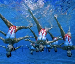 开云在线直播-约基奇爆发诠释现代篮球核心价值，深圳队防守哲学如何锁死爵士进攻体系？