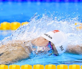 世界杯2026-钢铁之躯，巅峰对决，坎特稳定输出不断电，多特蒙德力克勒沃库森