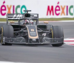 开云平台-雷诺车队险胜哈斯车队，汉密尔顿惊艳四座