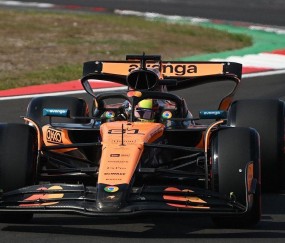 开云APP-红牛二队险胜红牛车队，皮亚斯特里统治全场