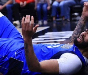 开云体育在线-快船险胜尼克斯，浓眉哥点燃赛场