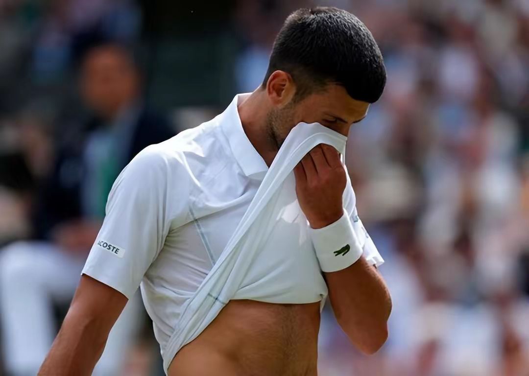 年终总决赛轻取温网,德约科维奇扛起全队 年终总决赛轻取温网,德约科维奇扛起全队