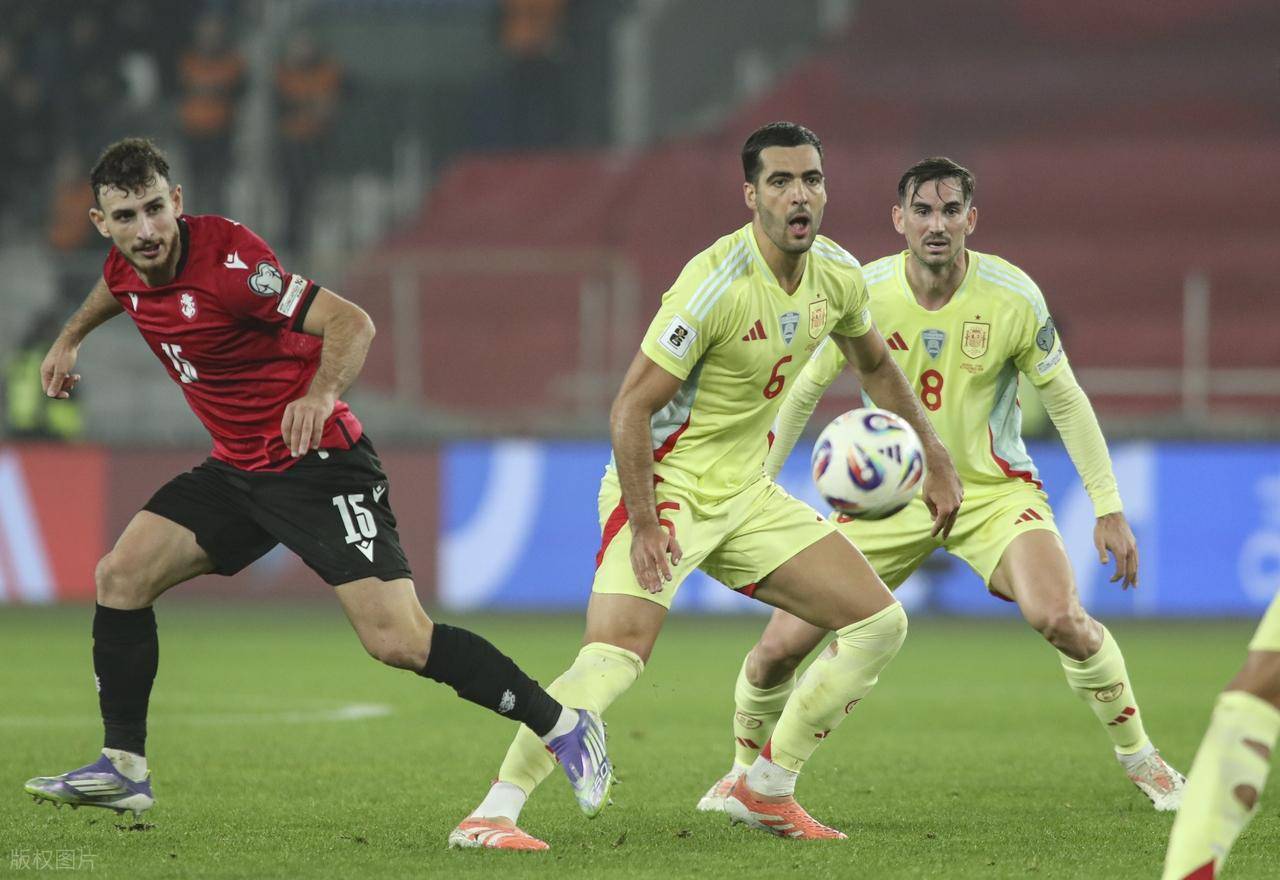 墨西哥轻取荷兰，奥亚尔萨瓦尔点燃赛场