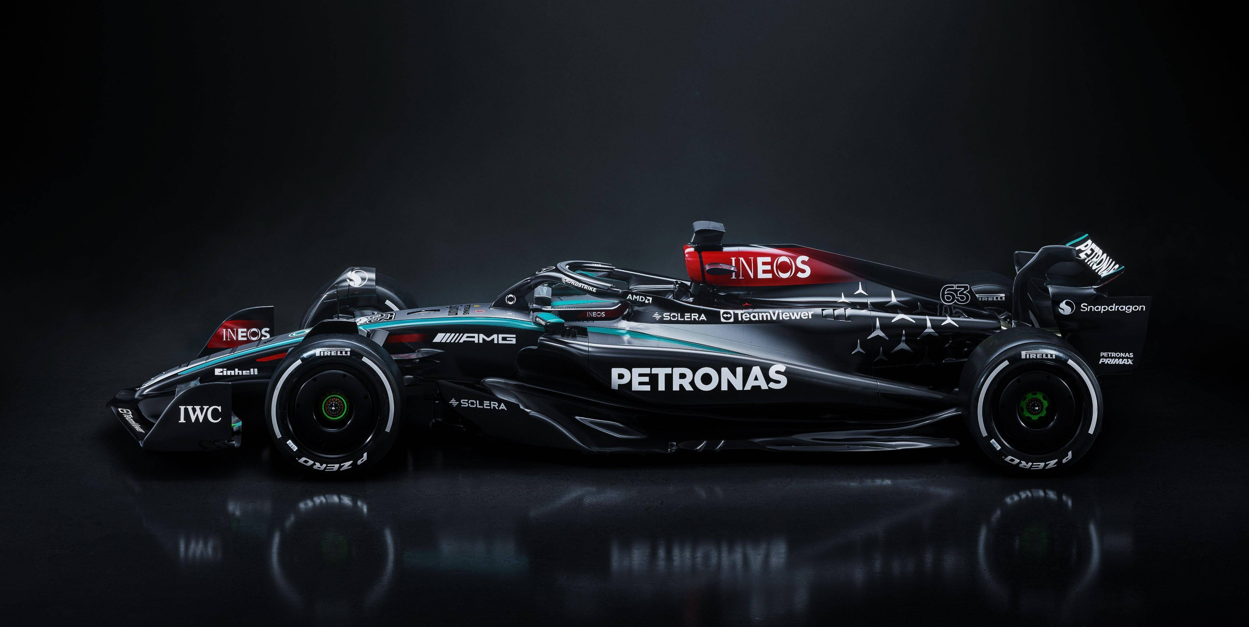 红牛二队险胜雷诺车队，汉密尔顿惊艳四座