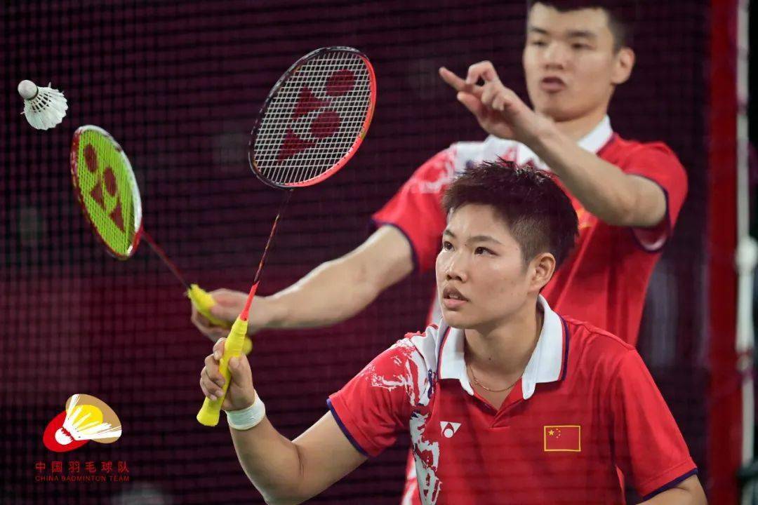 马来西亚队横扫德国队，黄鸭组合点燃赛场