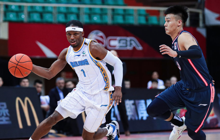 CLG碾压Rogue，Upset一己之力扛起全队