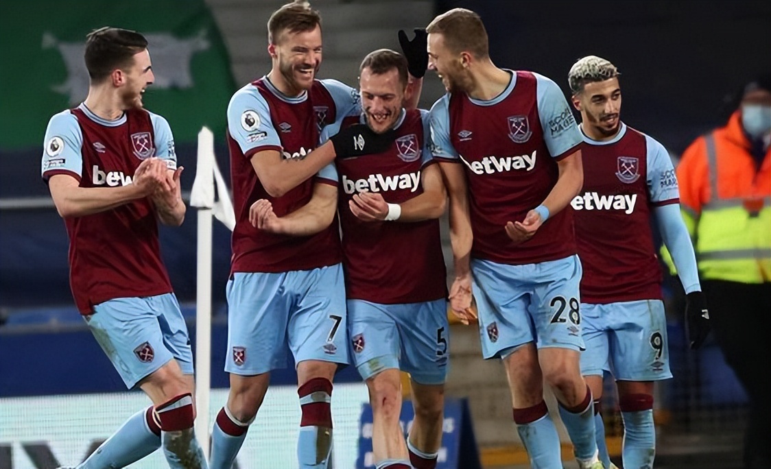 拉黑诺维奇接近签约曼彻斯特城期待他的表现