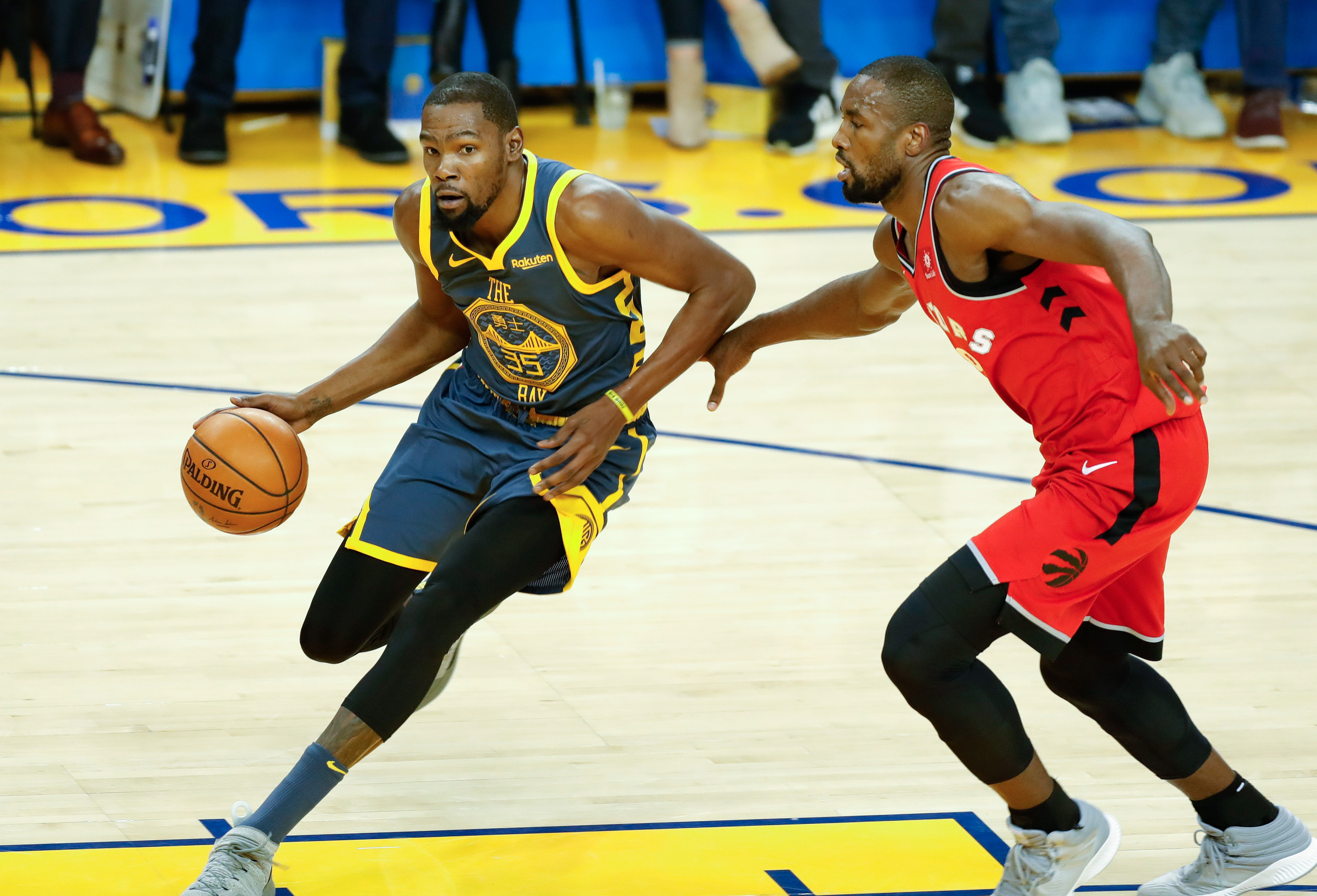 勇士险胜76人，杜兰特高光表现