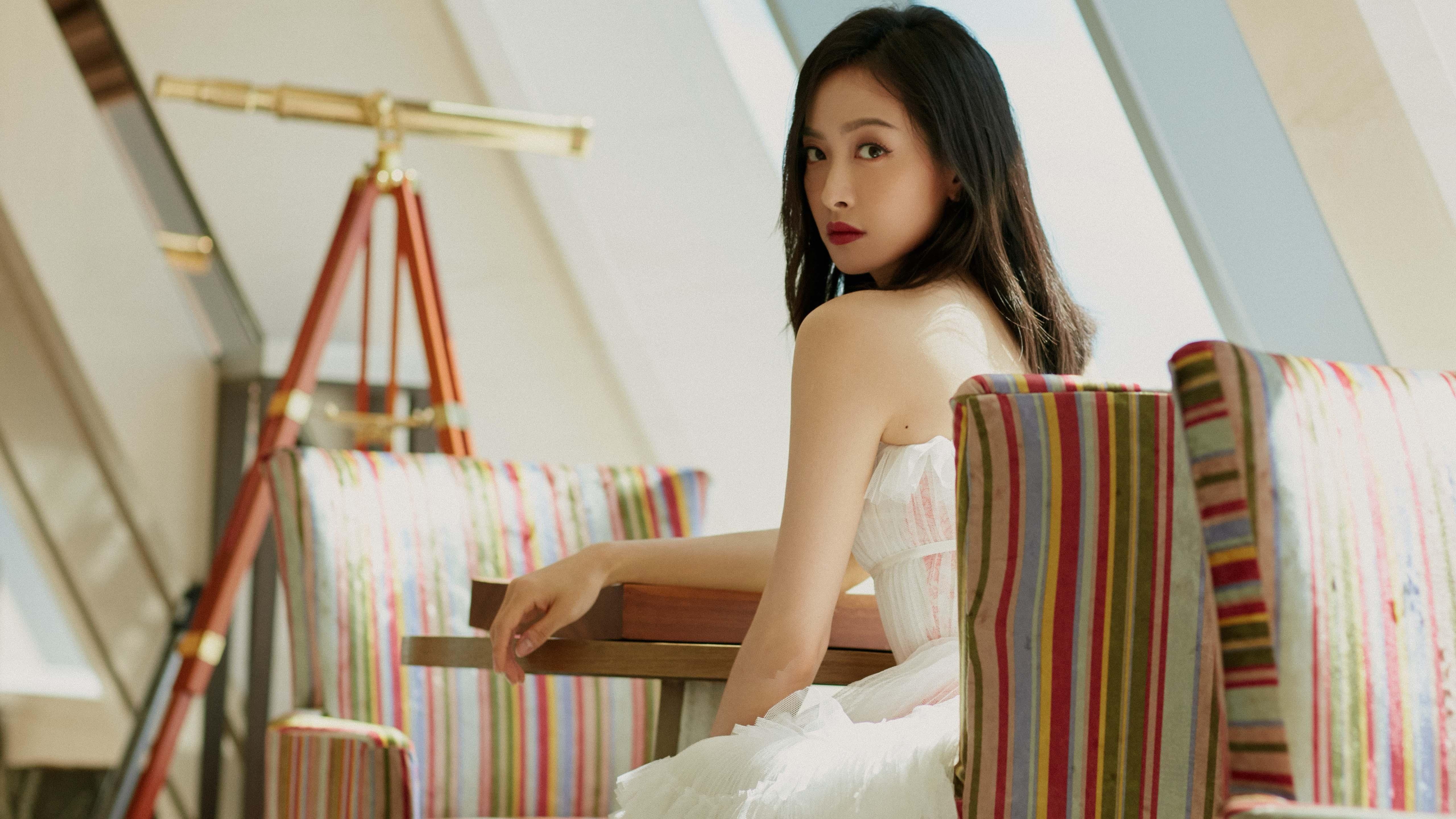 马竞式铁血打穿喀麦隆防线，姆巴佩上演压制级统治表现