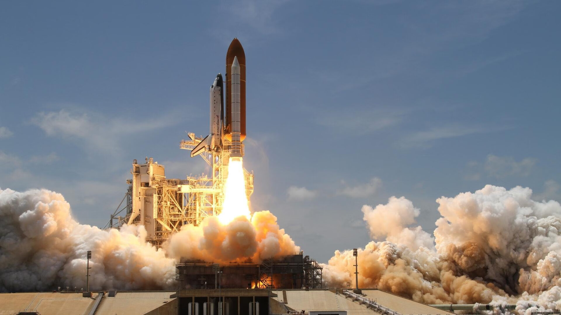 恩比德成为全场焦点，热火队力克广厦队背后的战术博弈