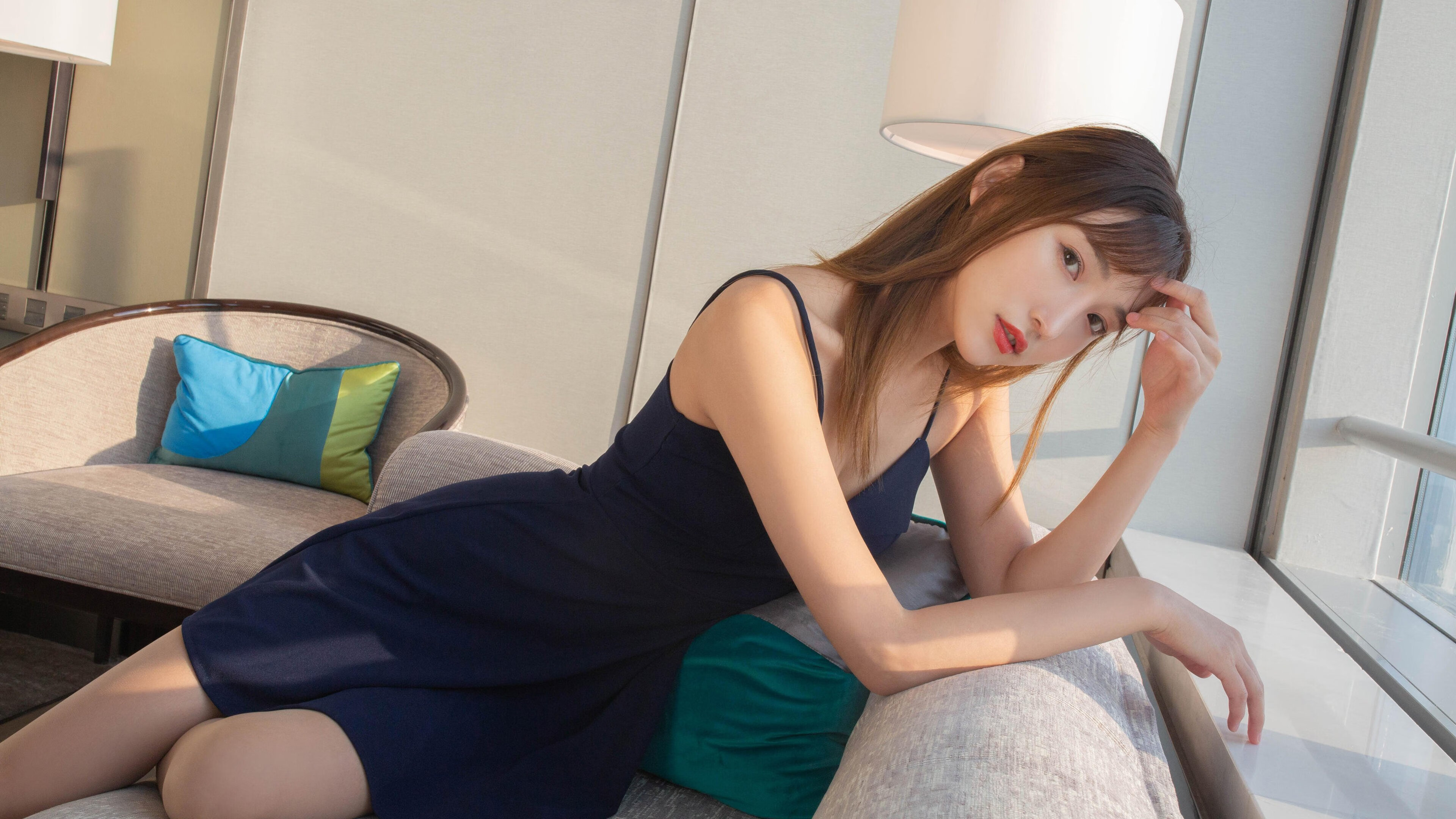 当姆巴佩在英超接管比赛，加纳终结罗马的启示，足球唯一性的双重奏