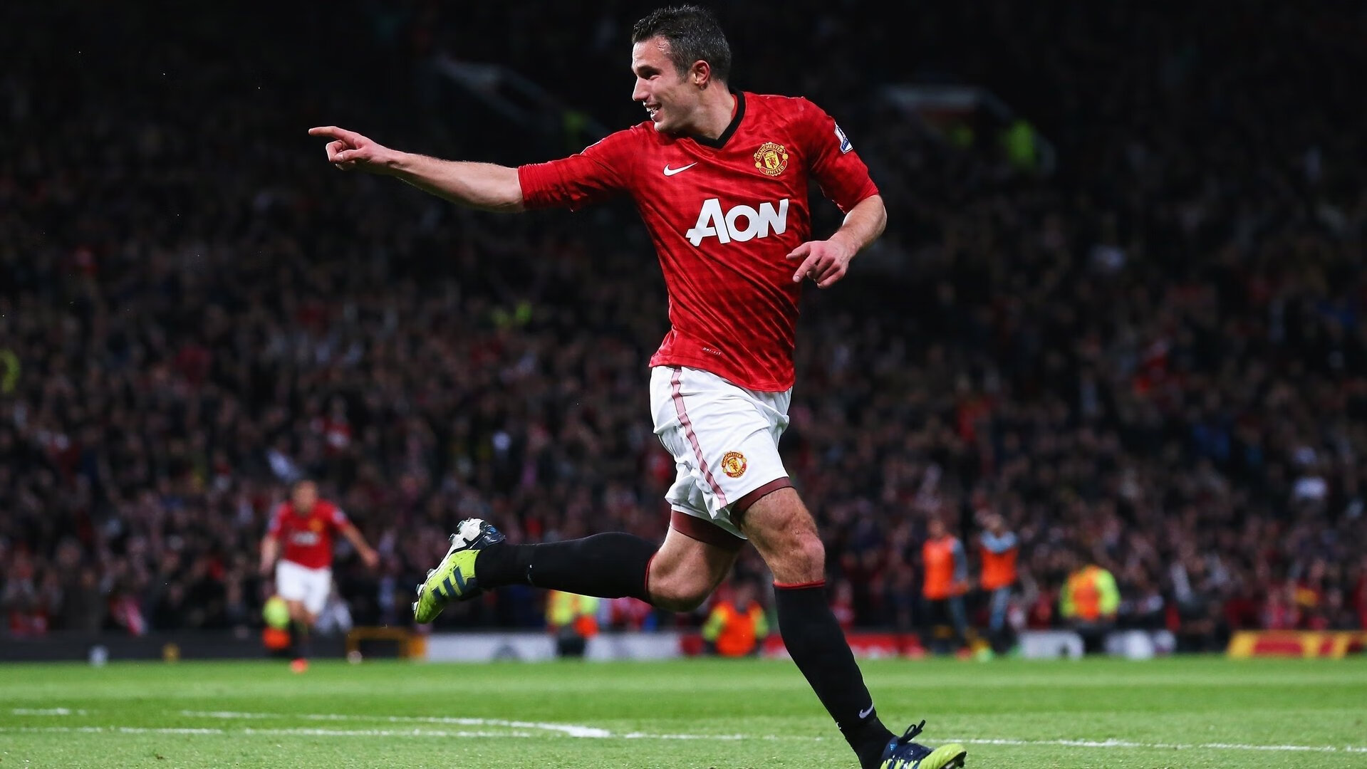 北欧风暴席卷慕尼黑，萨内从英超争冠到拜仁核心的蜕变之路