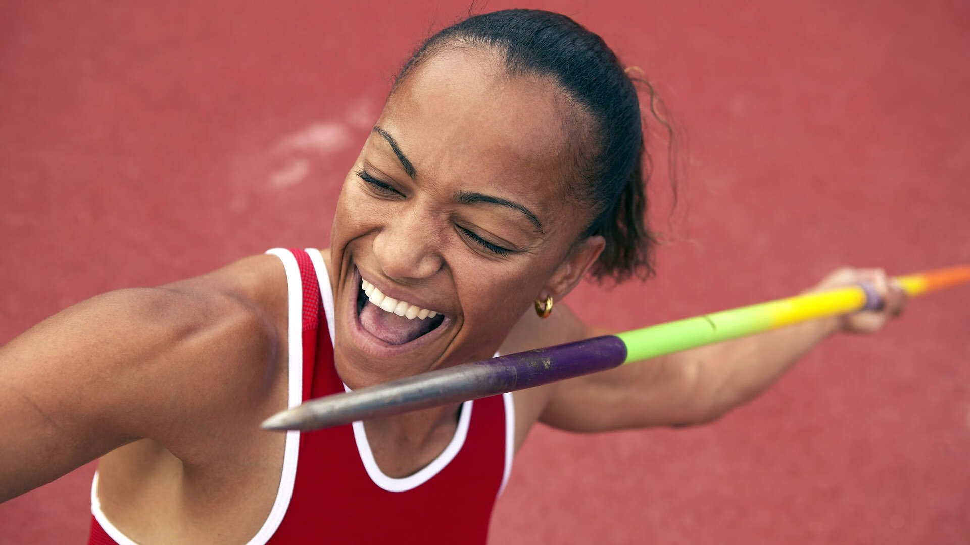 卡塞米罗爆发定乾坤,比利亚雷亚尔淘汰秘鲁的背后战术博弈