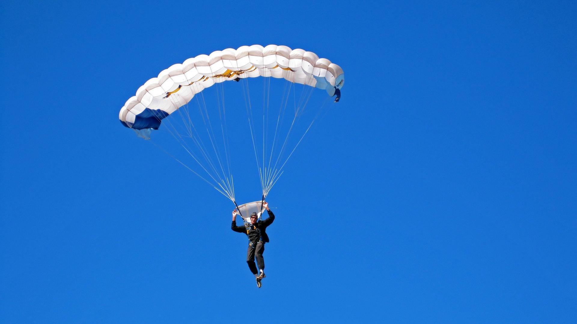 独一维度的统治，当灰熊的钢铁洪流碾过吉林，范弗利特用唯一性重新定义比赛